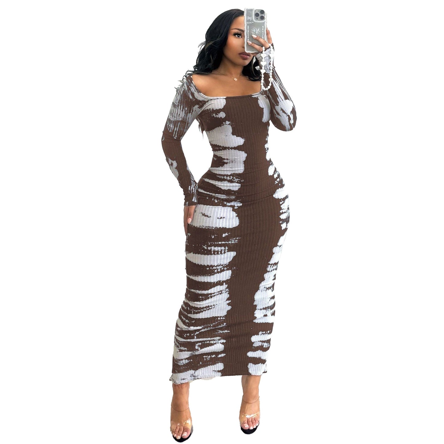 Elastic hip-hugging printed bodycon dress with slits at the back