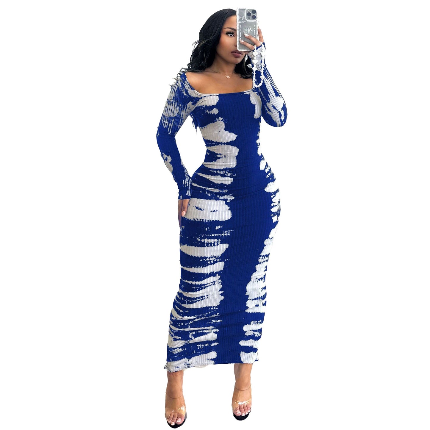 Elastic hip-hugging printed bodycon dress with slits at the back